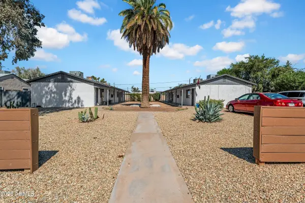1710 W Glenrosa Avenue, Phoenix, AZ 85015