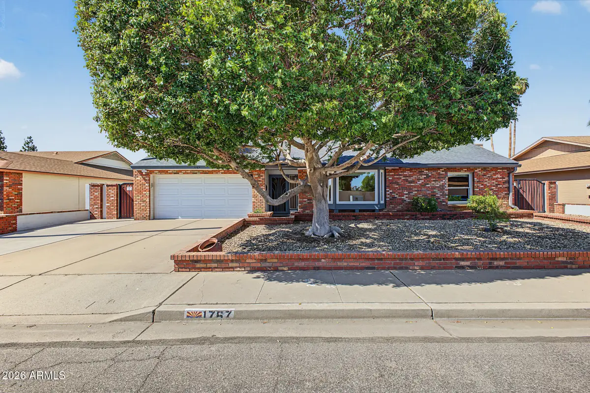 1767 W Kiowa Avenue, Mesa, AZ 85202 - #1