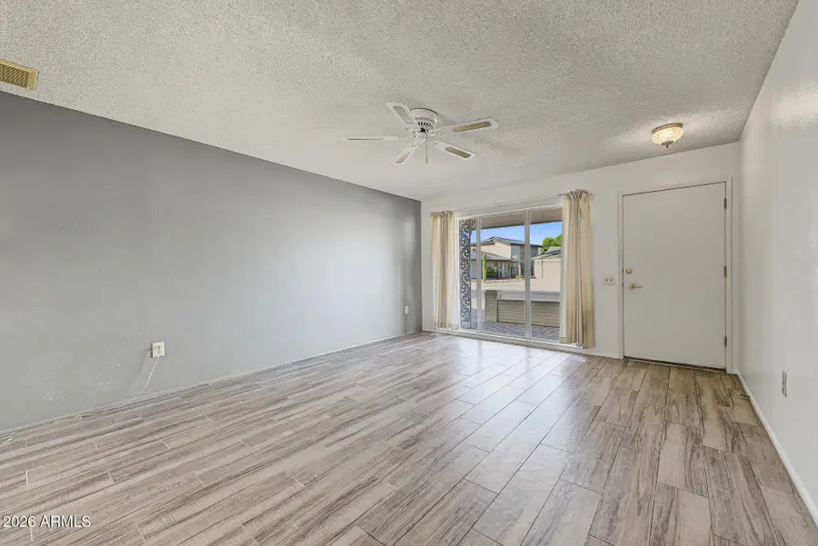 11047 W Fargo Drive W, Sun City, AZ 85351 - #3