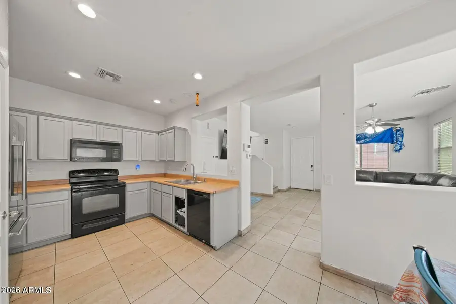 272 S Eliseo Felix Jr Way, Avondale, AZ 85323 - #3