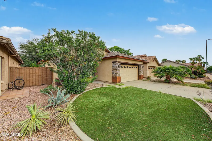 12522 W Honeysuckle Street, Litchfield Park, AZ 85340 - #2