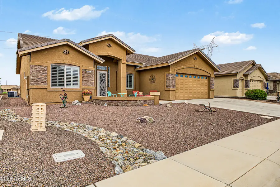 2952 S Lindenwood --, Mesa, AZ 85212 - #2
