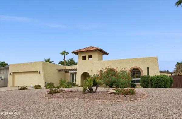 2930 E Acoma Drive E, Phoenix, AZ 85032