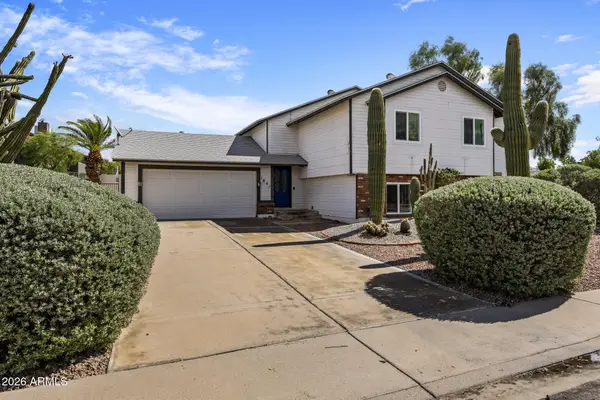 1841 N Saffron Circle, Mesa, AZ 85205