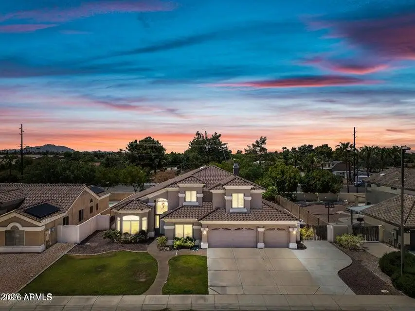 413 W Liberty Lane, Gilbert, AZ 85233 - #2