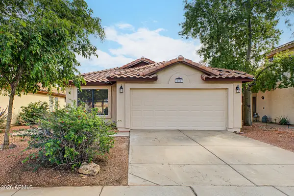 11557 W Olive Drive, Avondale, AZ 85392