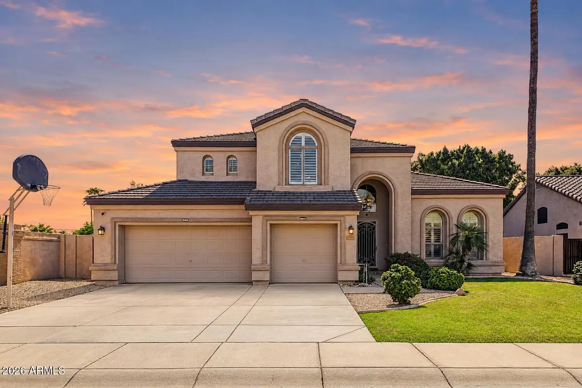 1141 W Straford Avenue, Gilbert, AZ 85233 - #1