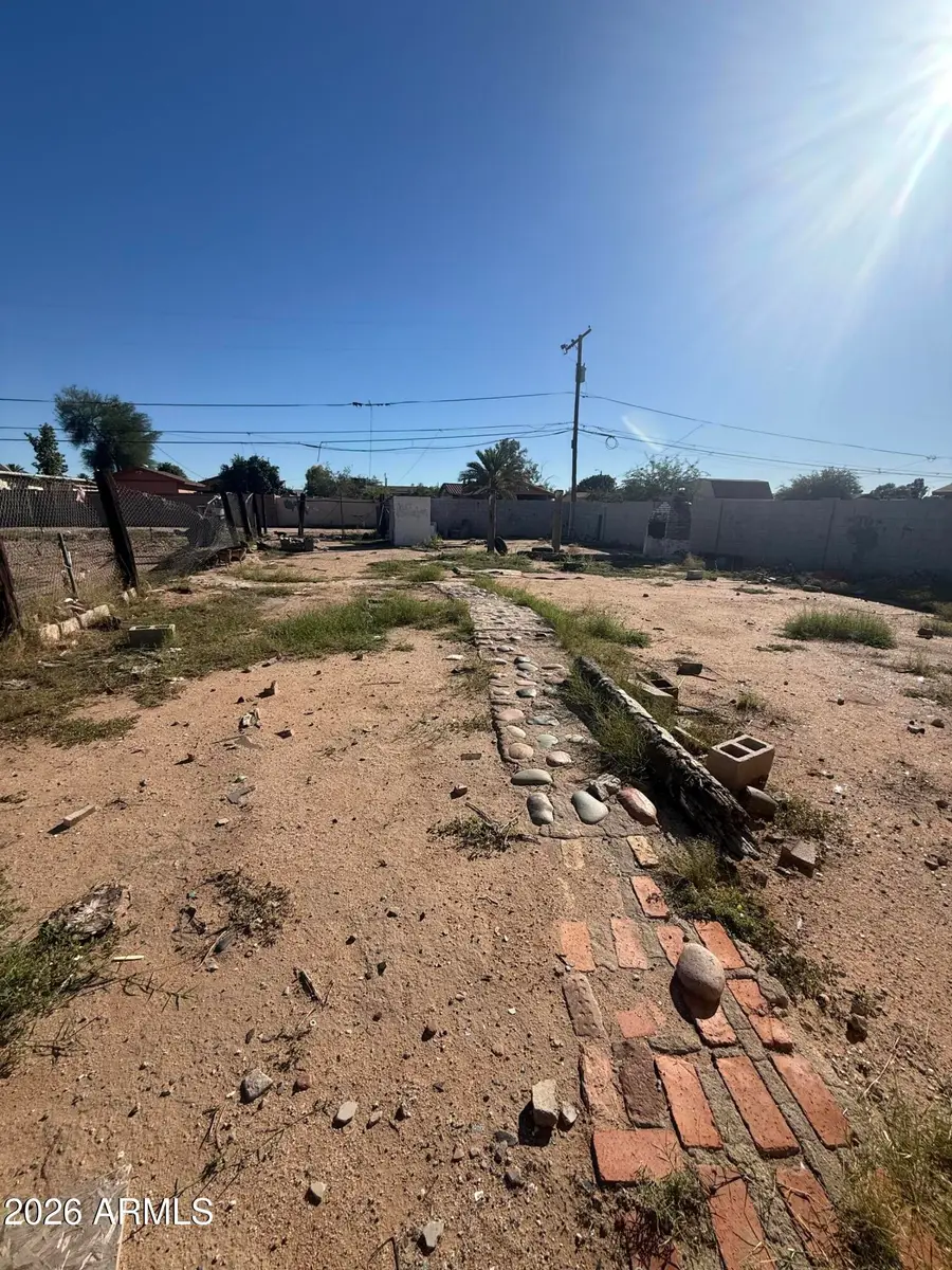 509 W 12 Street, Casa Grande, AZ 85122 - #2