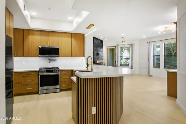 7601 E Indian Bend Road #1050, Scottsdale, AZ 85250