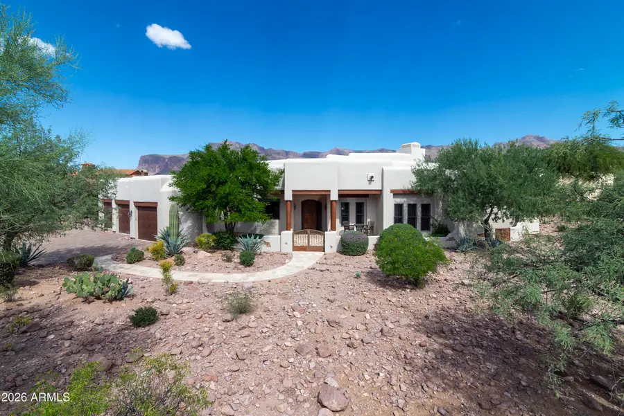 3009 S Juniper Village Court, Gold Canyon, AZ 85118 - #2