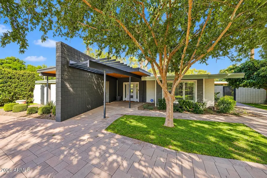 318 W Lawrence Road, Phoenix, AZ 85013 - #3