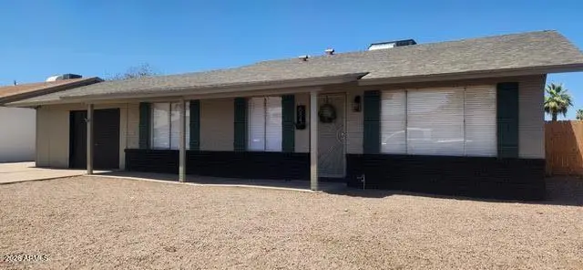 684 E Laredo Street, Chandler, AZ 85225 - #1