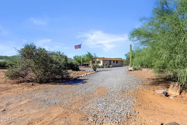 42011 N 3rd Street, Phoenix, AZ 85086