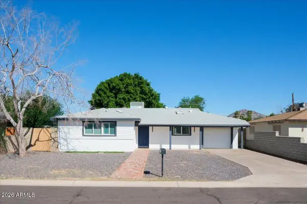 4628 E Holly Street, Phoenix, AZ 85008