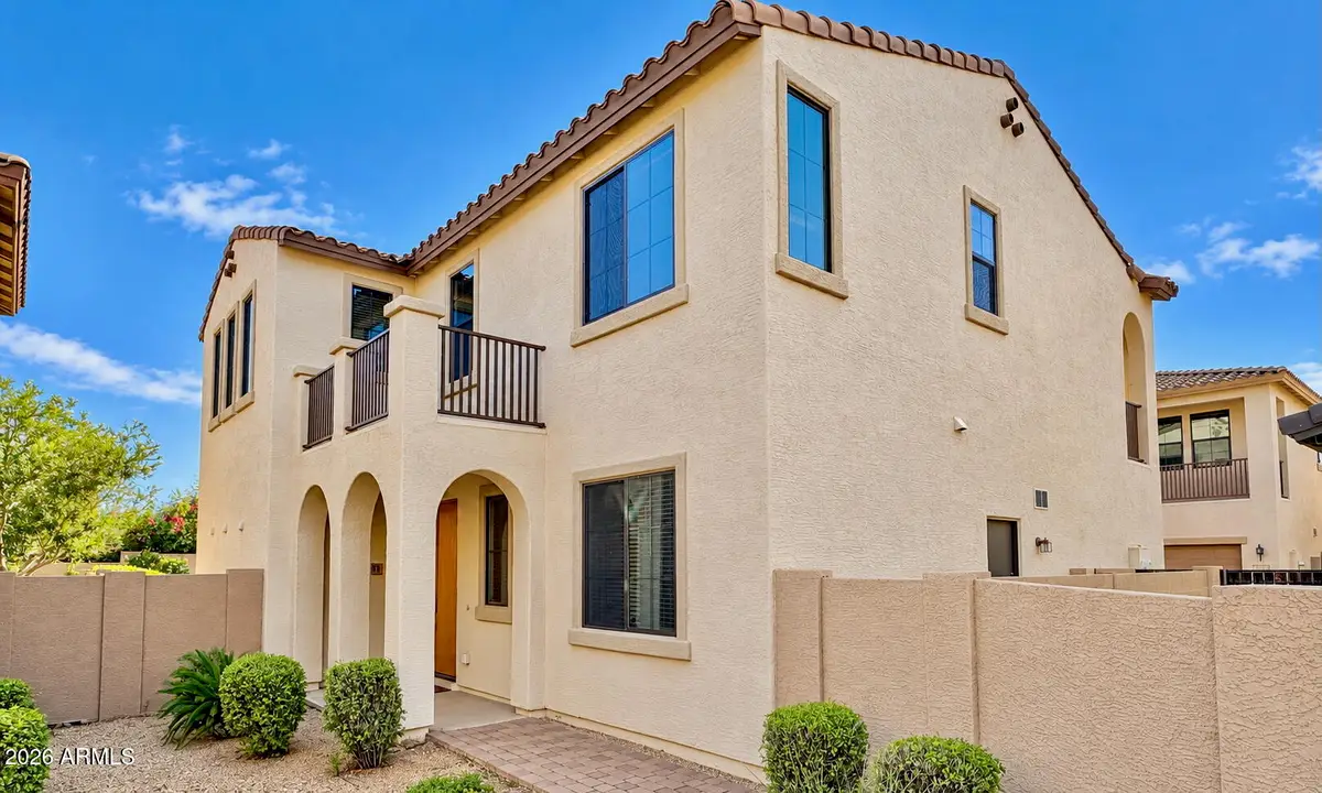 2311 W Dusty Wren Drive, Phoenix, AZ 85085 - #1