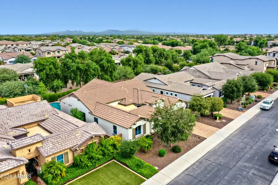 986 E Hampton Lane, Gilbert, AZ 85295 - #2