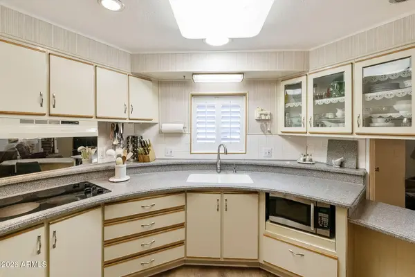 2435 N Higley Road, Mesa, AZ 85215