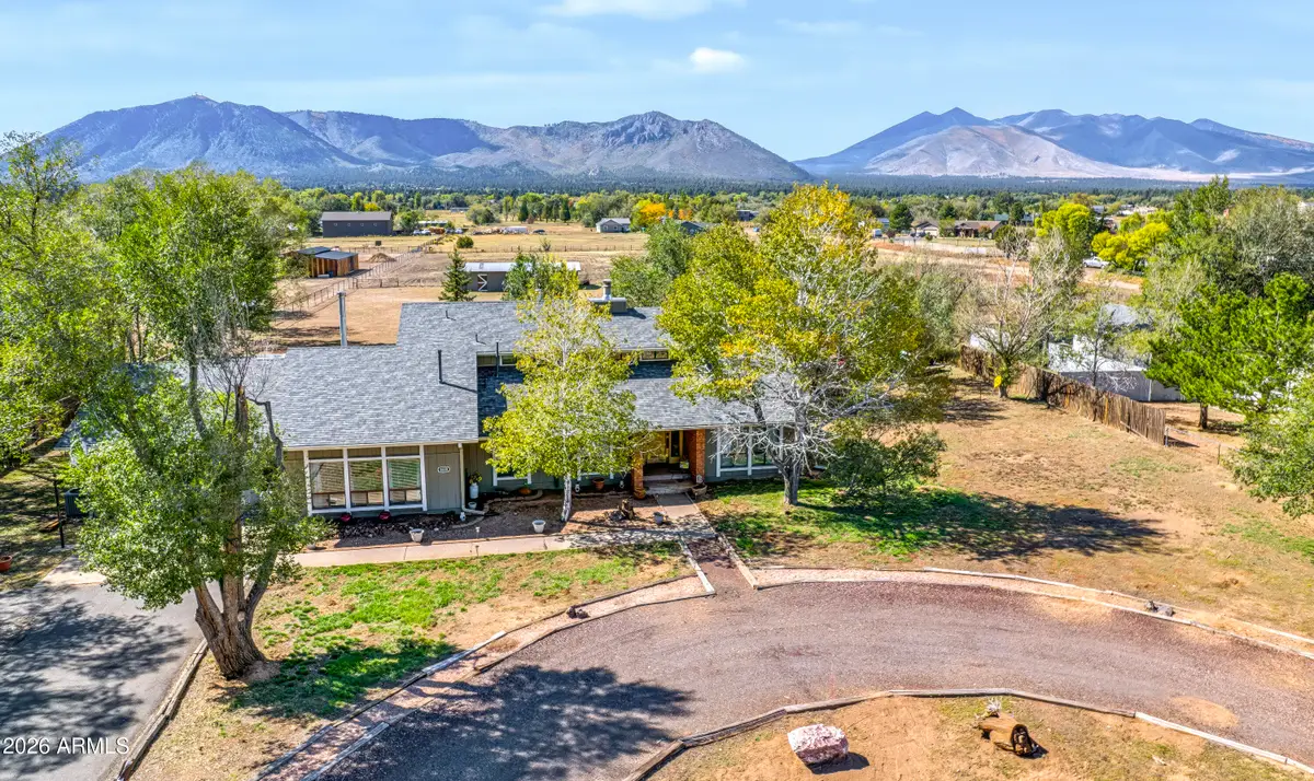 8330 Koch Field Road, Flagstaff, AZ 86004 - #1