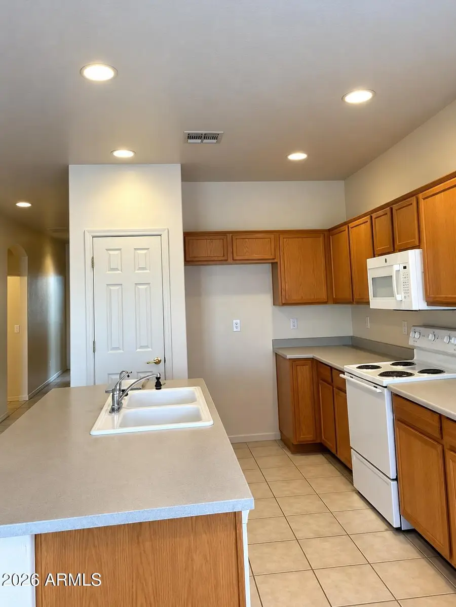 9862 E Farmdale Avenue, Mesa, AZ 85208 - #2