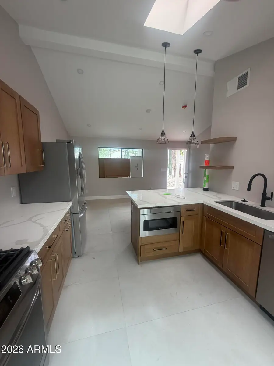 1345 E Shangri La Road, Phoenix, AZ 85020 - #3