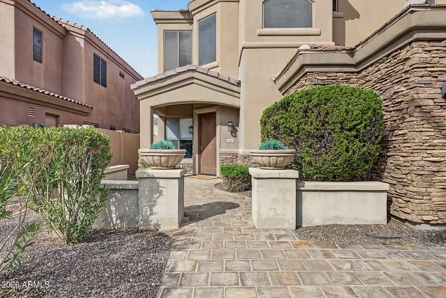 3320 E Briarwood Terrace, Phoenix, AZ 85048 - #3