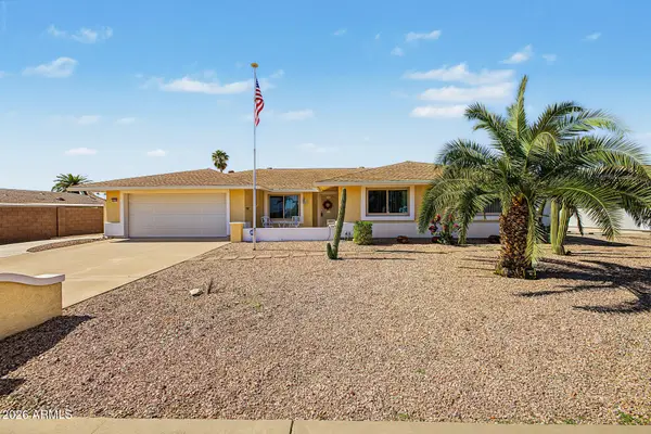 15208 N Lakeforest Drive, Sun City, AZ 85351