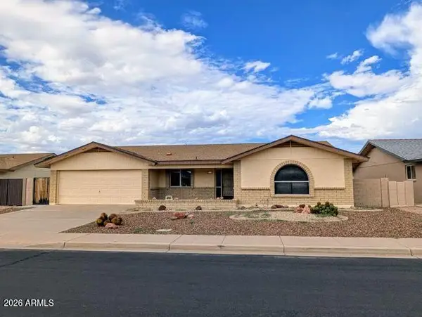 8262 E Nido Avenue, Mesa, AZ 85209
