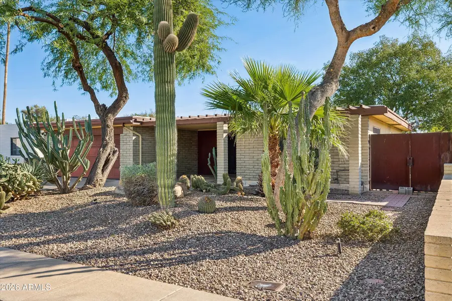 3835 N 34th Place, Phoenix, AZ 85018 - #2