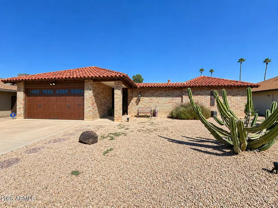 11022 W Waikiki Drive, Sun City, AZ 85351 - #2