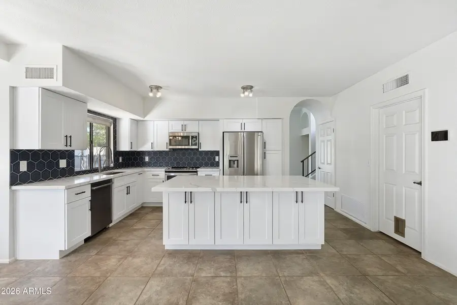 177 W Caroline Lane, Tempe, AZ 85284 - #2