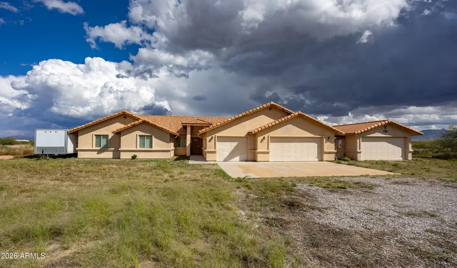 9533 E Three Canyons Road, Hereford, AZ 85615 - #2