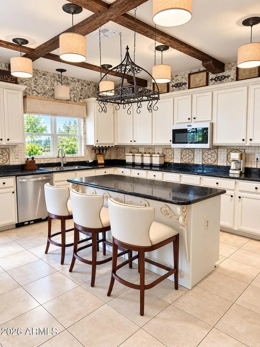 804 E Chelsea Drive, San Tan Valley, AZ 85140 - #2