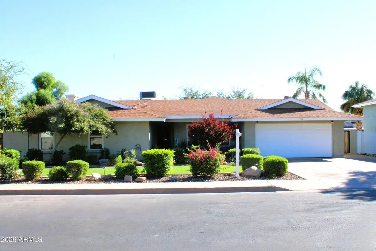 1725 E Glade Avenue, Mesa, AZ 85204 - #1