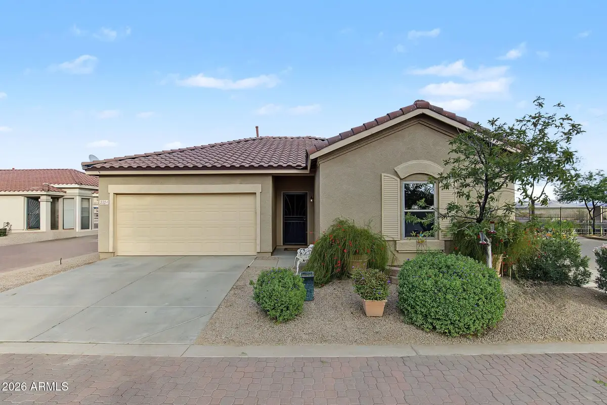 2324 E Gleneagle Drive, Chandler, AZ 85249 - #1