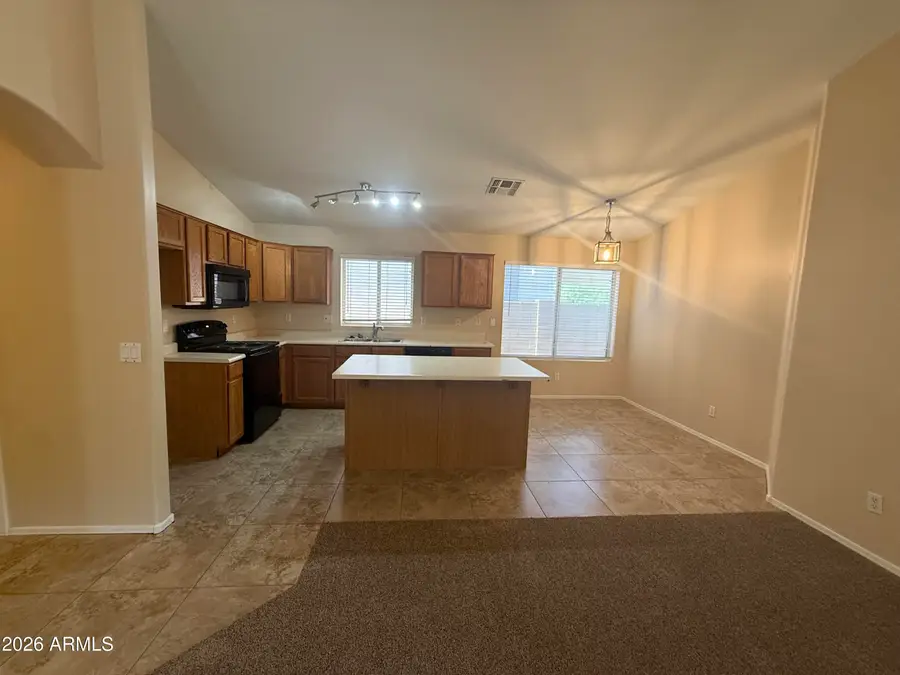 3236 E Kerry Lane, Phoenix, AZ 85050 - #2