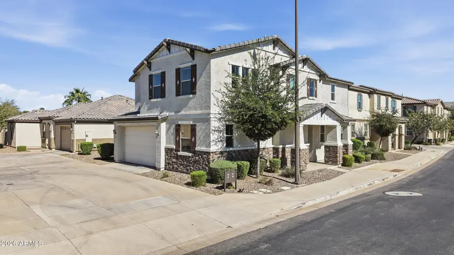 36 E Constitution Drive, Gilbert, AZ 85296 - #2