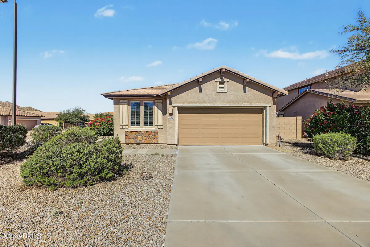 4624 W Maggie Drive, San Tan Valley, AZ 85144 - #1
