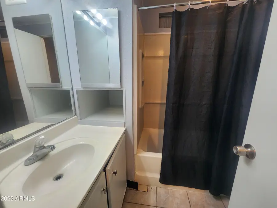 5437 E Calle Encinas --, Guadalupe, AZ 85283 - #3