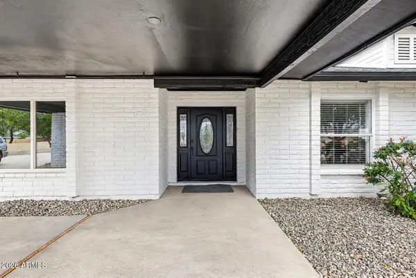 18256 N 75th Avenue, Glendale, AZ 85308