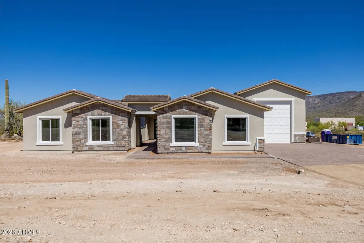45315 N 18th Street, New River, AZ 85087 - #1