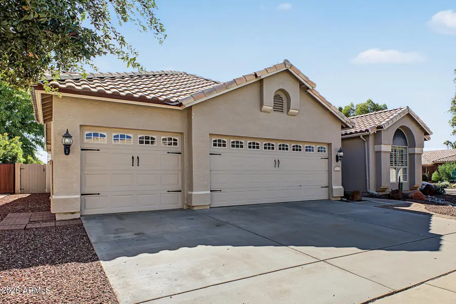 3319 E Tonto Lane, Phoenix, AZ 85050 - #2