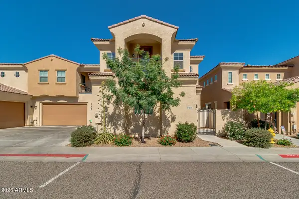 1367 S Country Club Drive #1049, Mesa, AZ 85210