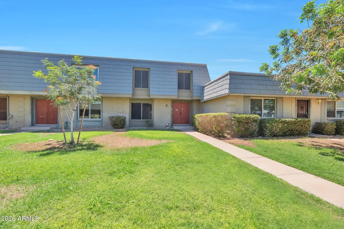 2025 W Elm Street, Phoenix, AZ 85015 - #1