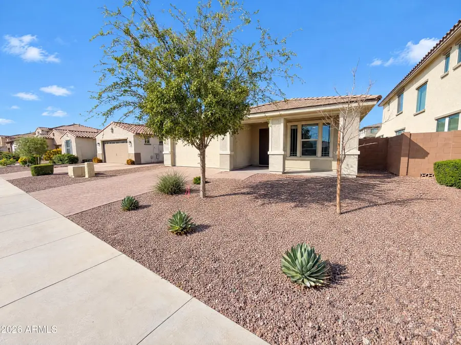 17996 W Raymond Street, Goodyear, AZ 85338 - #3