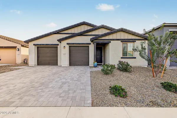 32255 N Lone Rancher Way, San Tan Valley, AZ 85140