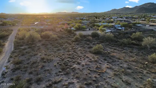 2.5 acres S Saddle Mountain Road, Phoenix, AZ 85086