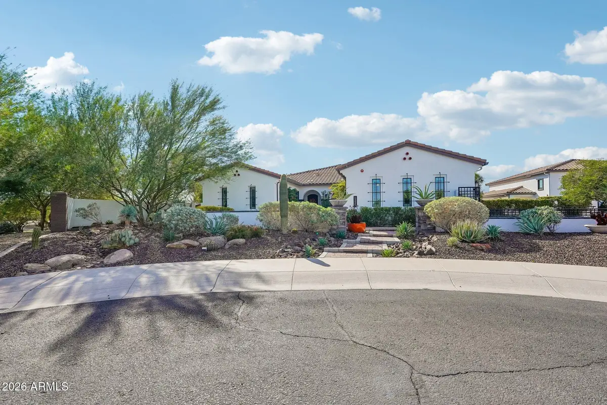 9335 W Villa Lindo Drive, Peoria, AZ 85383 - #1