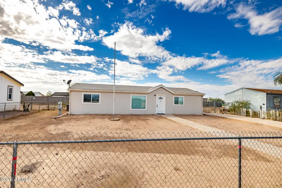 16286 S Lamb Road, Arizona City, AZ 85123 - #2