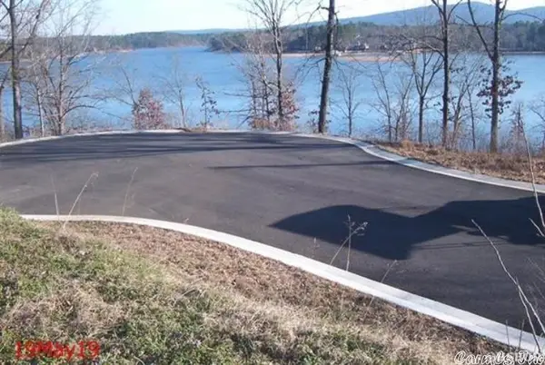 119 Bluebird Lane, Hot Springs, AR 71913