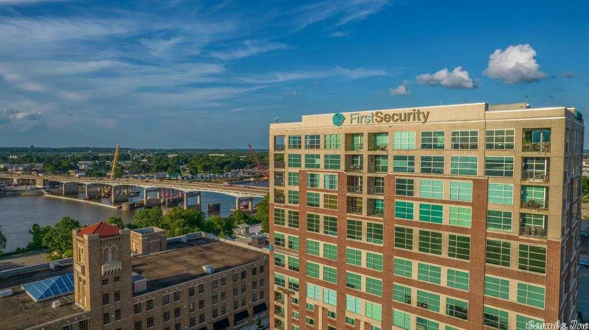 521 President Clinton Avenue #1103, Little Rock, AR 72202 - Image #1